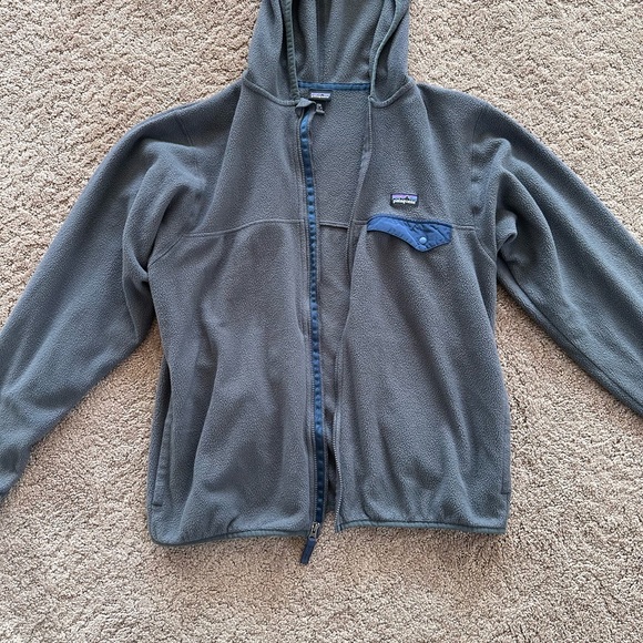 Patagonia fleece boys xxl zip up - Picture 2 of 4